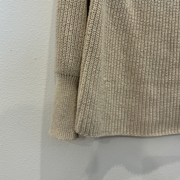 Jessica Simpson Tan Sweater size Large - Picture 2 of 7